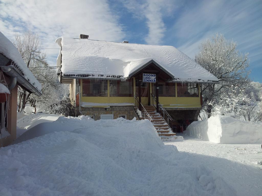 Guest House Family Varda Plitvice Lakes Plitvička Jezera Kültér fotó